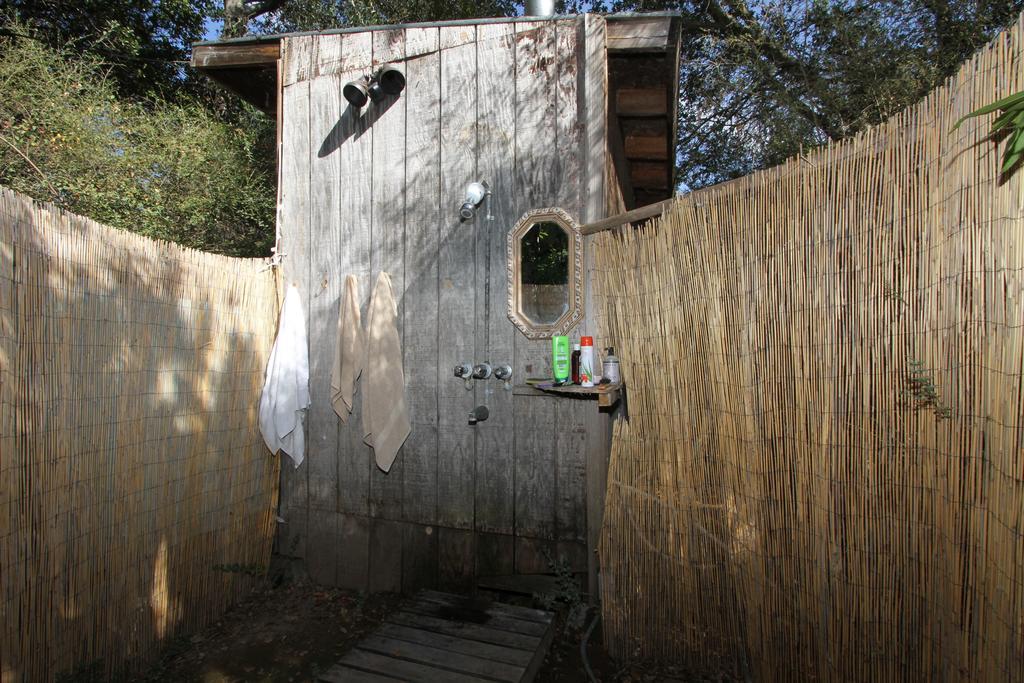 Hobbit Hut Hotel Geyserville Phòng bức ảnh